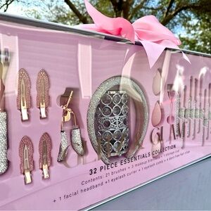 Glitz Makeup Glitz And Glam Makeup Brushes Poshmark